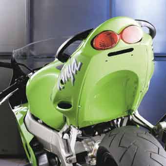 Heckinnenverkleidung f�r Kawasaki ZX 9 R 02-03